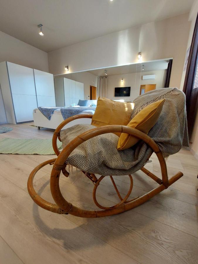 Room And Apartments Antea Rovinj Bagian luar foto